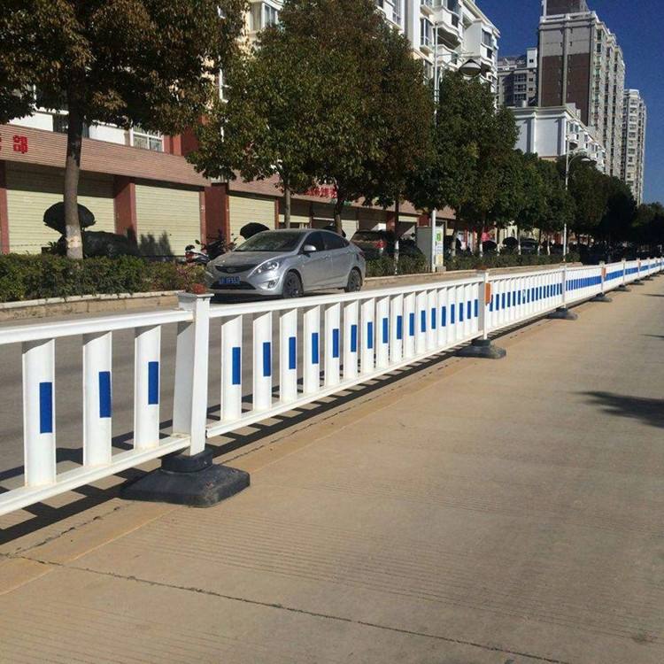 岫岩PVC道路护栏